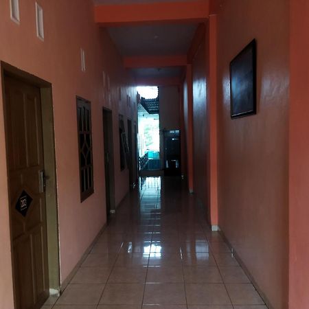 Oyo 92231 Penginapan Tanjung Alang Syariah Μακασάρ Εξωτερικό φωτογραφία