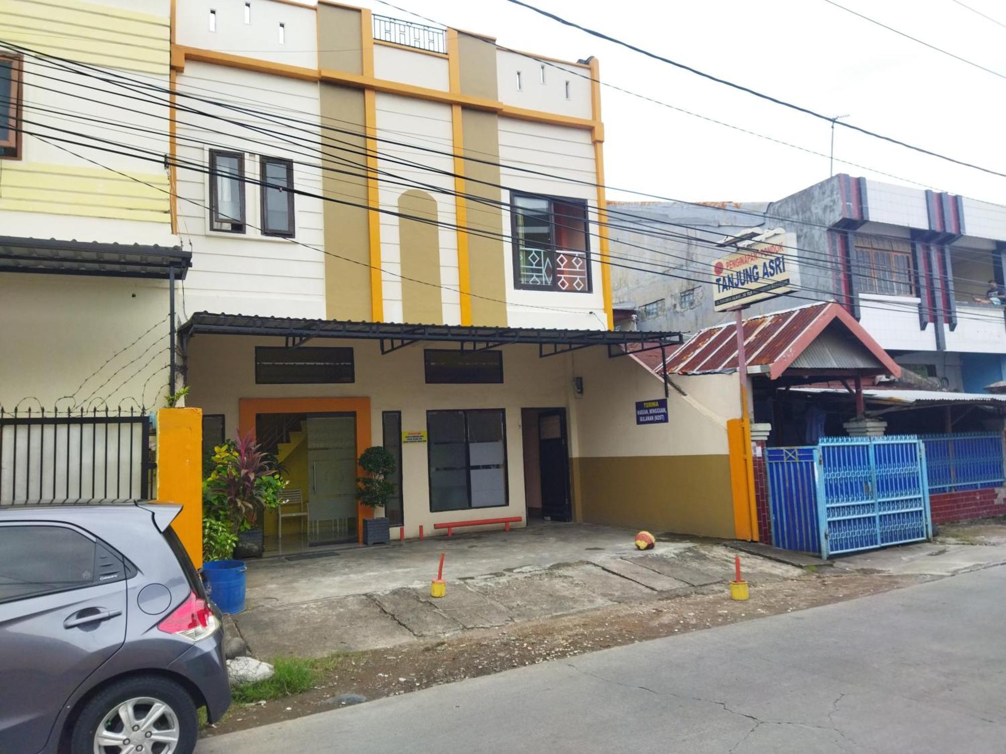 Oyo 92231 Penginapan Tanjung Alang Syariah Μακασάρ Εξωτερικό φωτογραφία